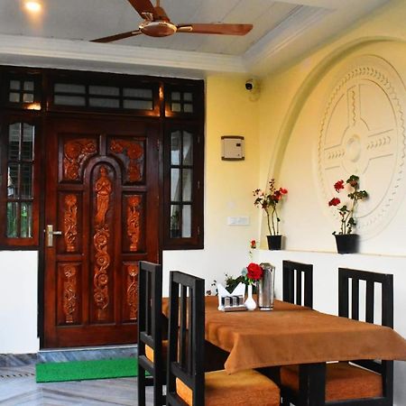 The Walnut Creek Hotel Bhīm Tāl Екстериор снимка