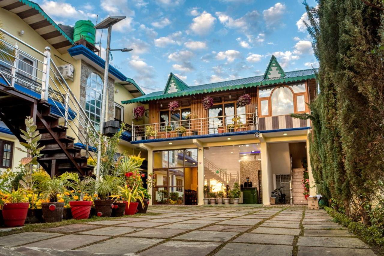 The Walnut Creek Hotel Bhīm Tāl Екстериор снимка