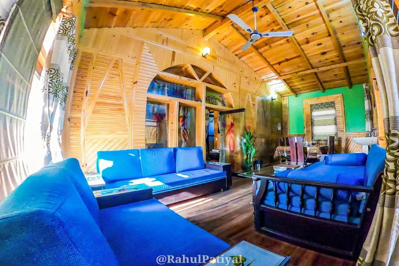 The Walnut Creek Hotel Bhīm Tāl Екстериор снимка